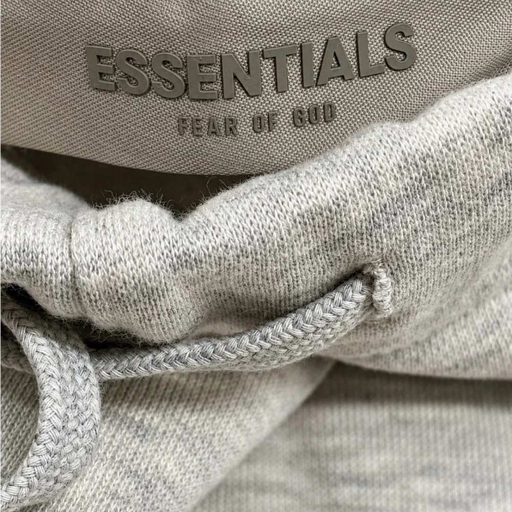 Essentials fear god